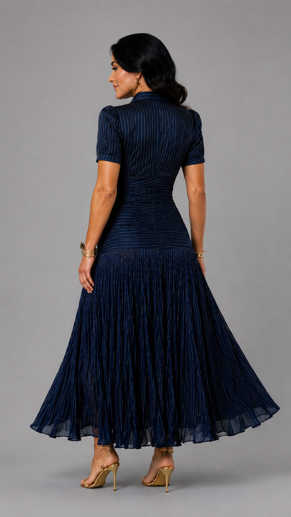 Adriana | Vestido midi de satén con rayas retro
