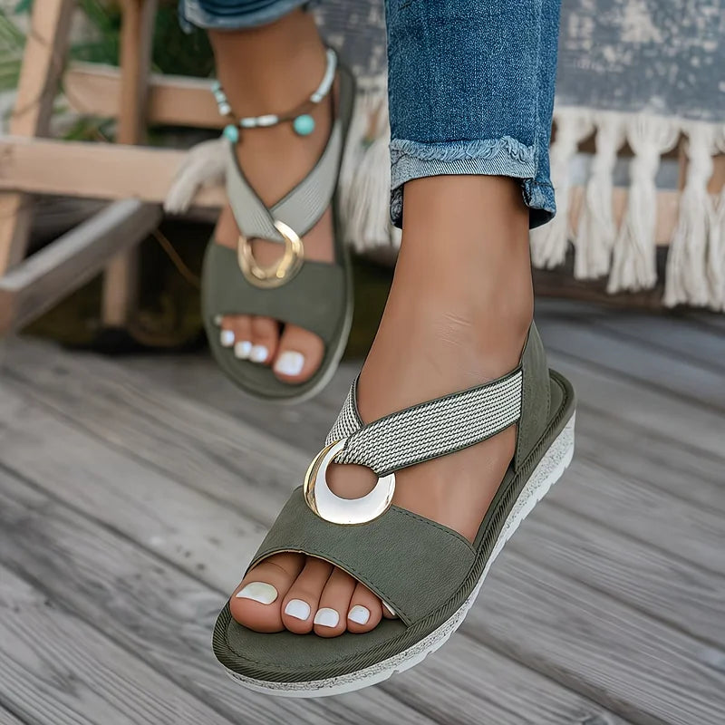 Luna | Sandalias de tiras cruzadas con detalle dorado