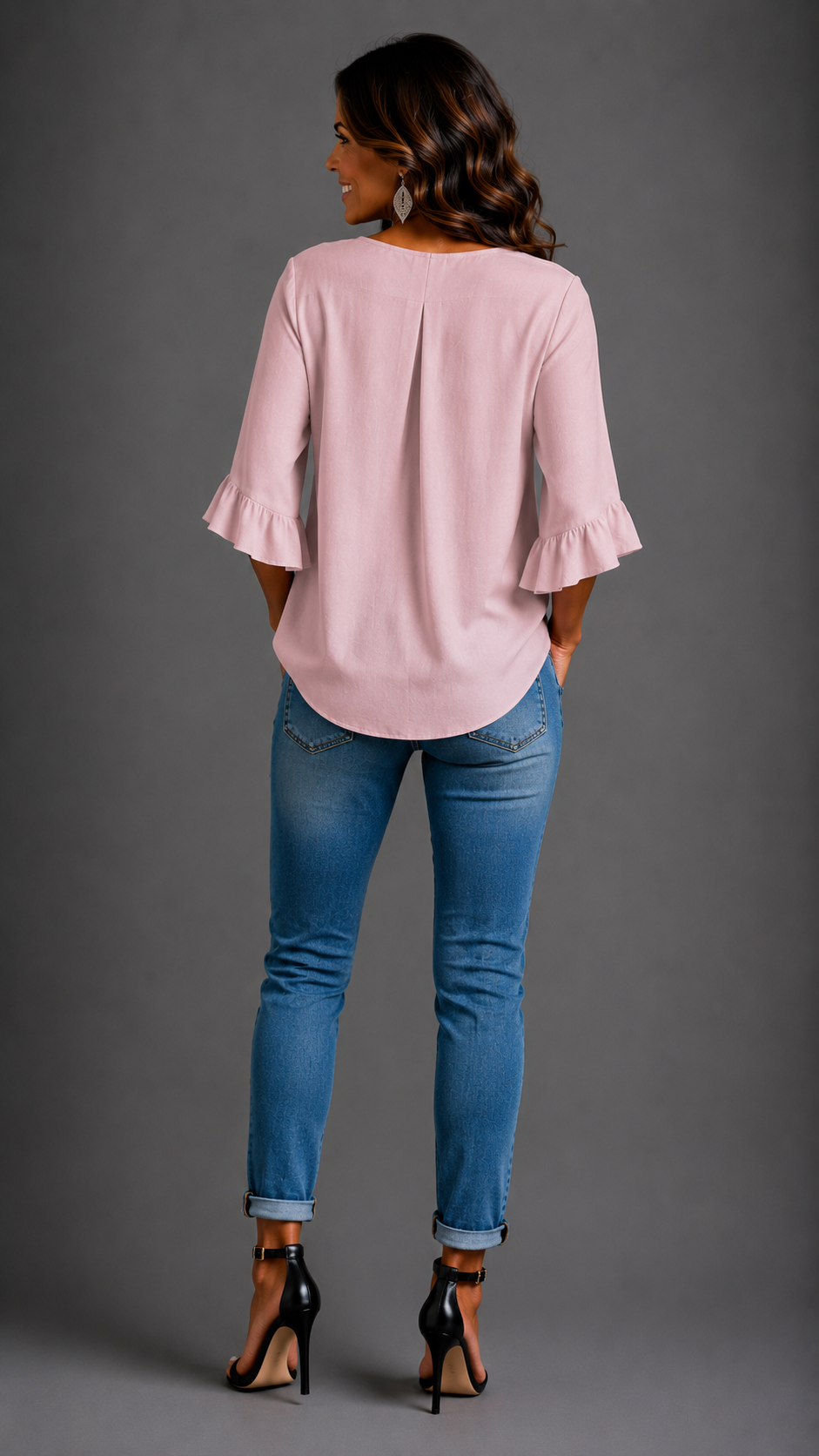 Blusa Sophia de algodón y lino con botones efecto madera y volantes