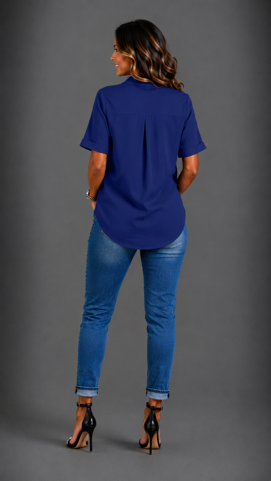 Julia | Blusa asimétrica con botones · Vista 16