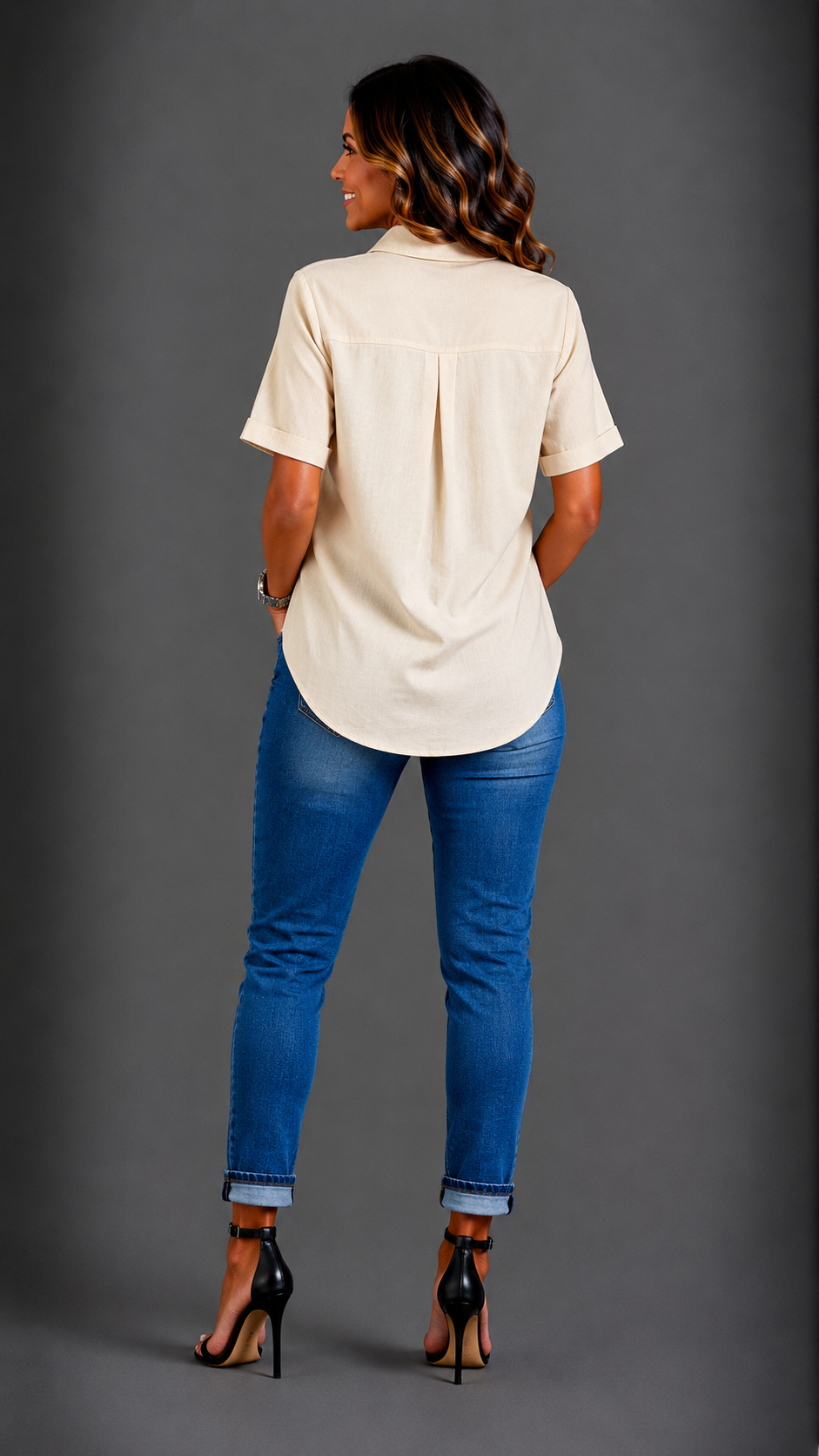 Julia | Blusa asimétrica con botones · Vista 22