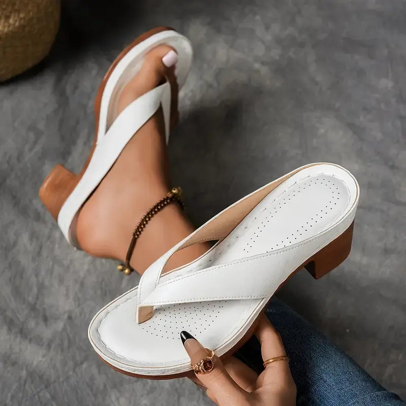 Céleste | Sandalias elegantes de tacón discreto