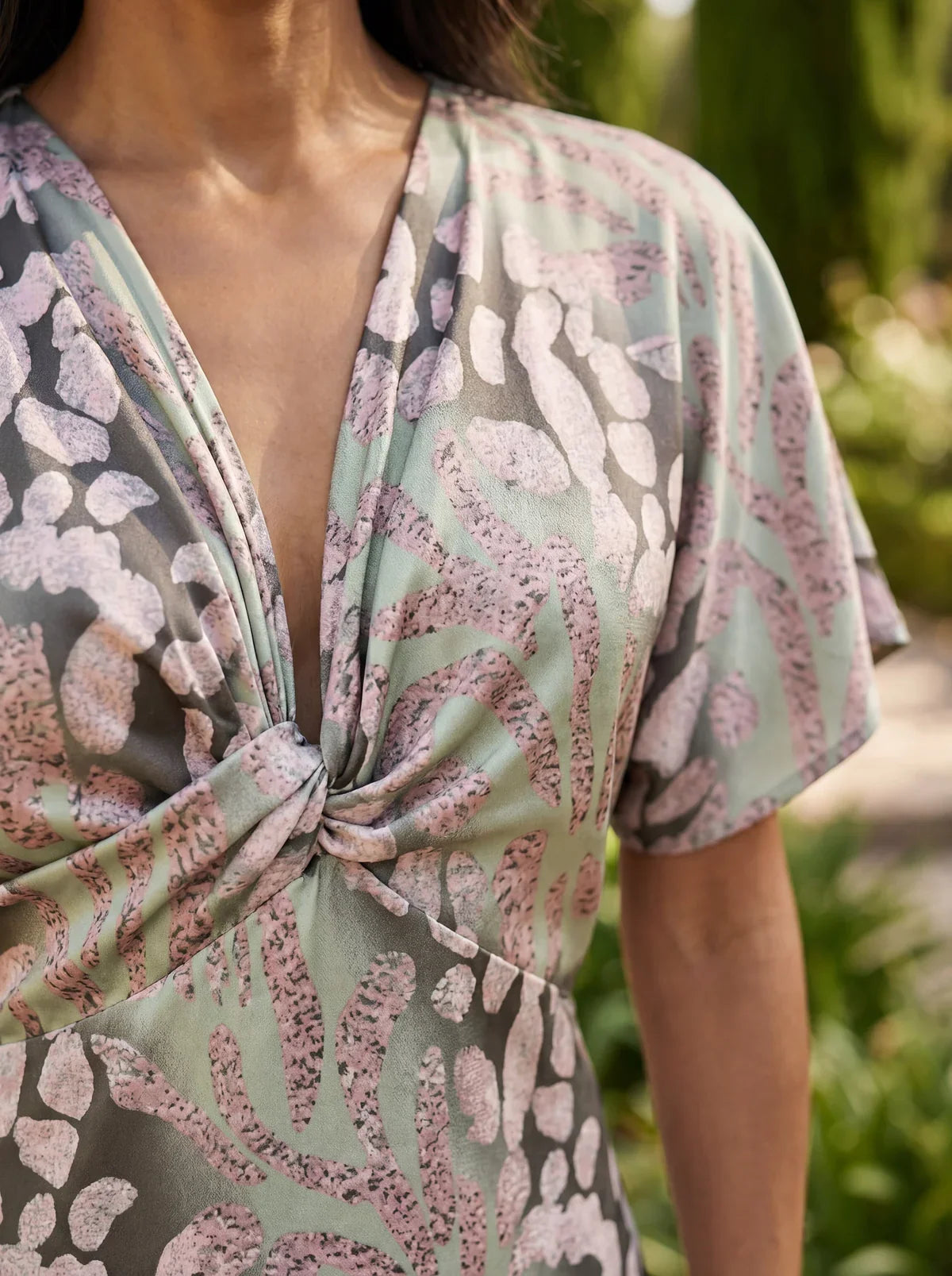 Arrayán | Vestido midi con lazo en la cintura · Vista 3