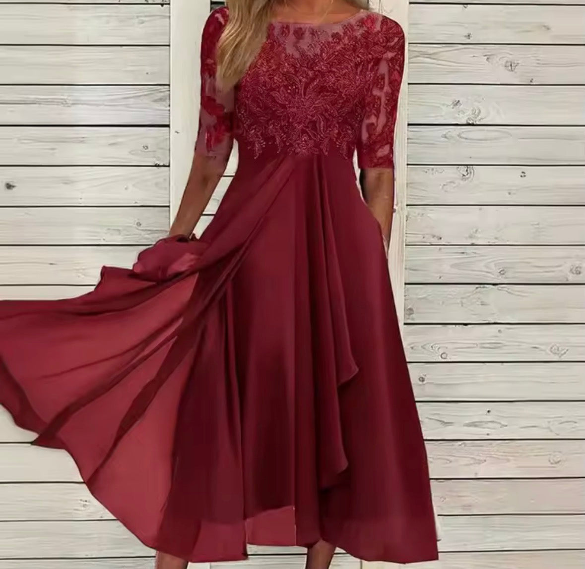 Chloé | Vestido de encaje con falda fluida