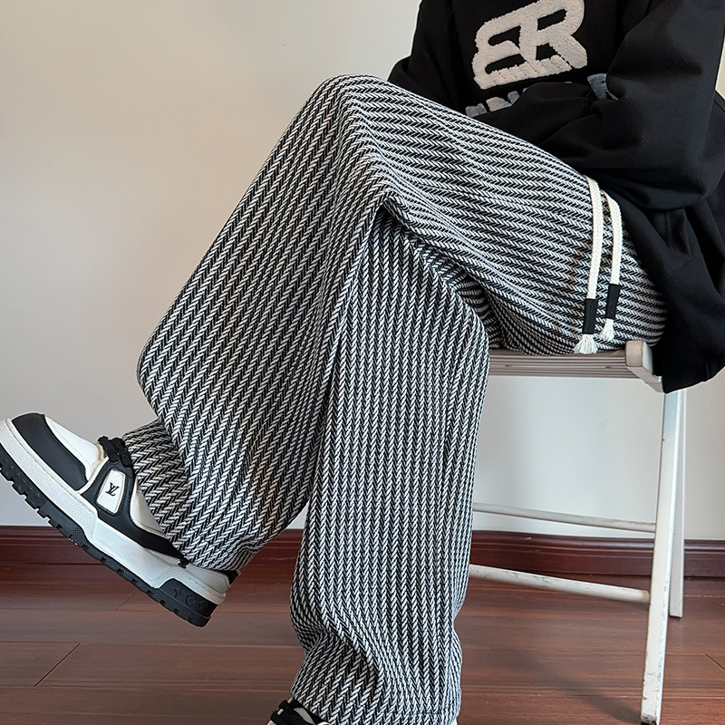 Xaviera | Pantalón de rayas de estilo deportivo