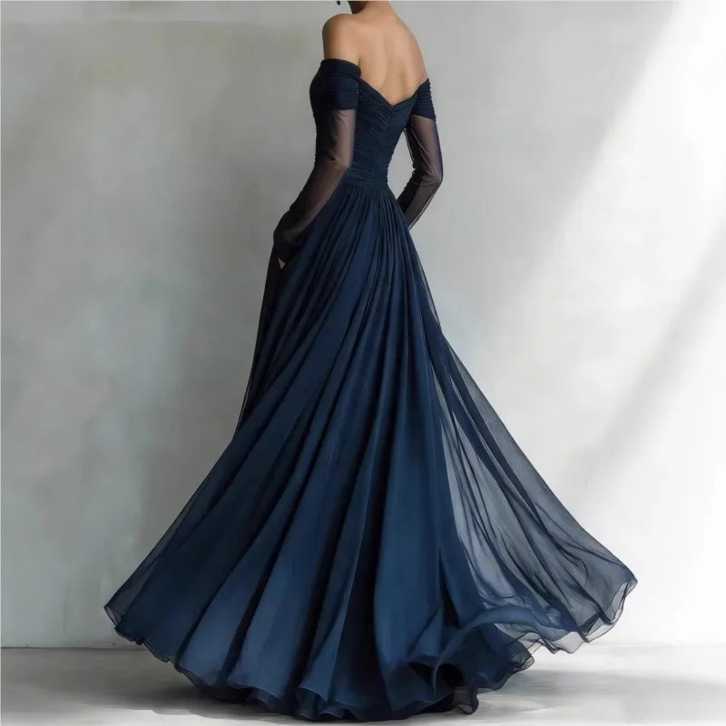 Eleonora | Vestido largo con hombros descubiertos y tul