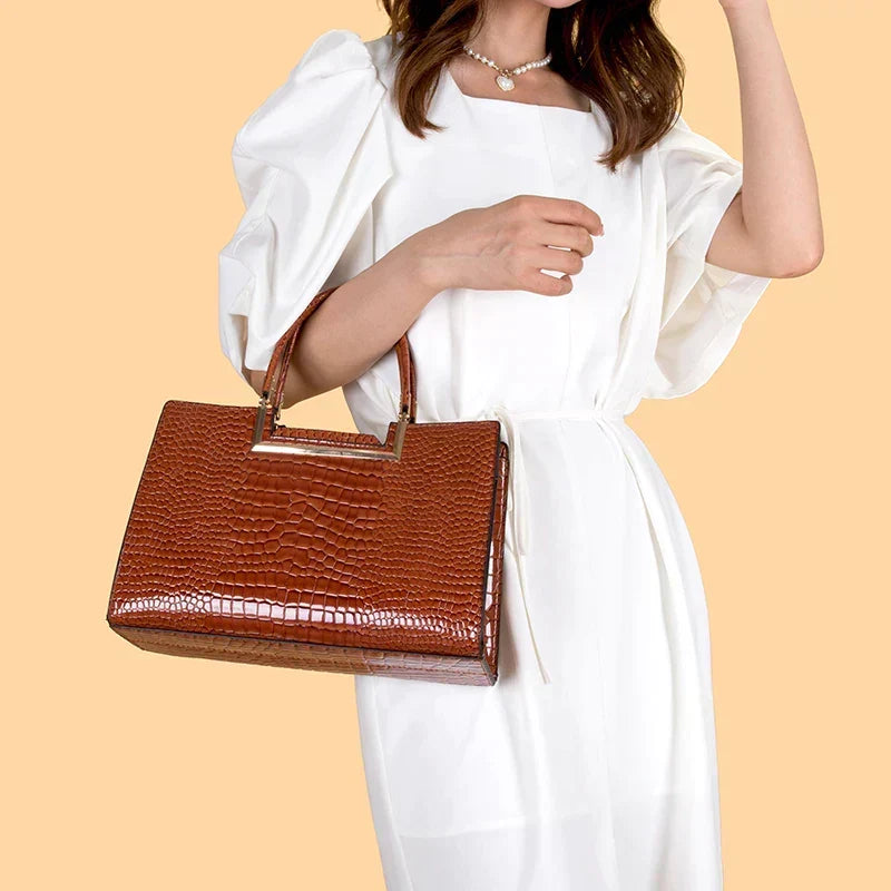 Conjunto de bolso y cartera · Vista 4