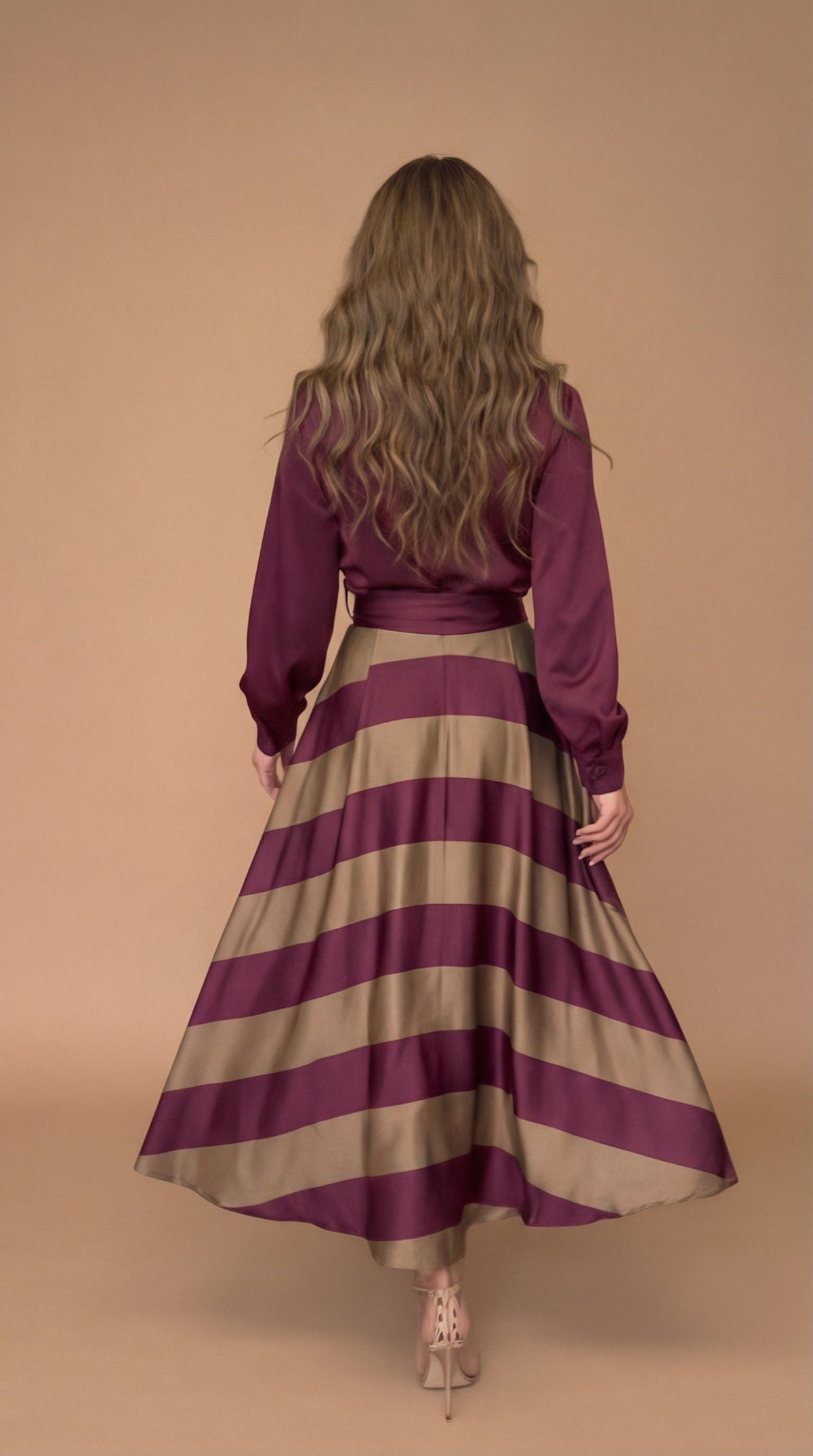 Mila | Vestido largo de rayas · Vista 2