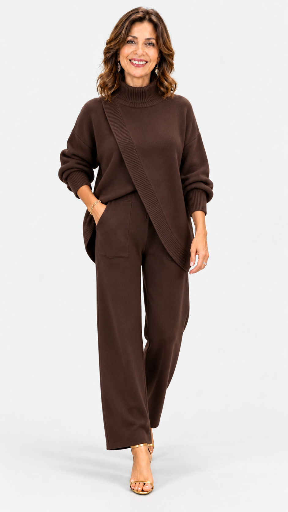 LEILA conjunto de punto marron lateral con fondo gris claro