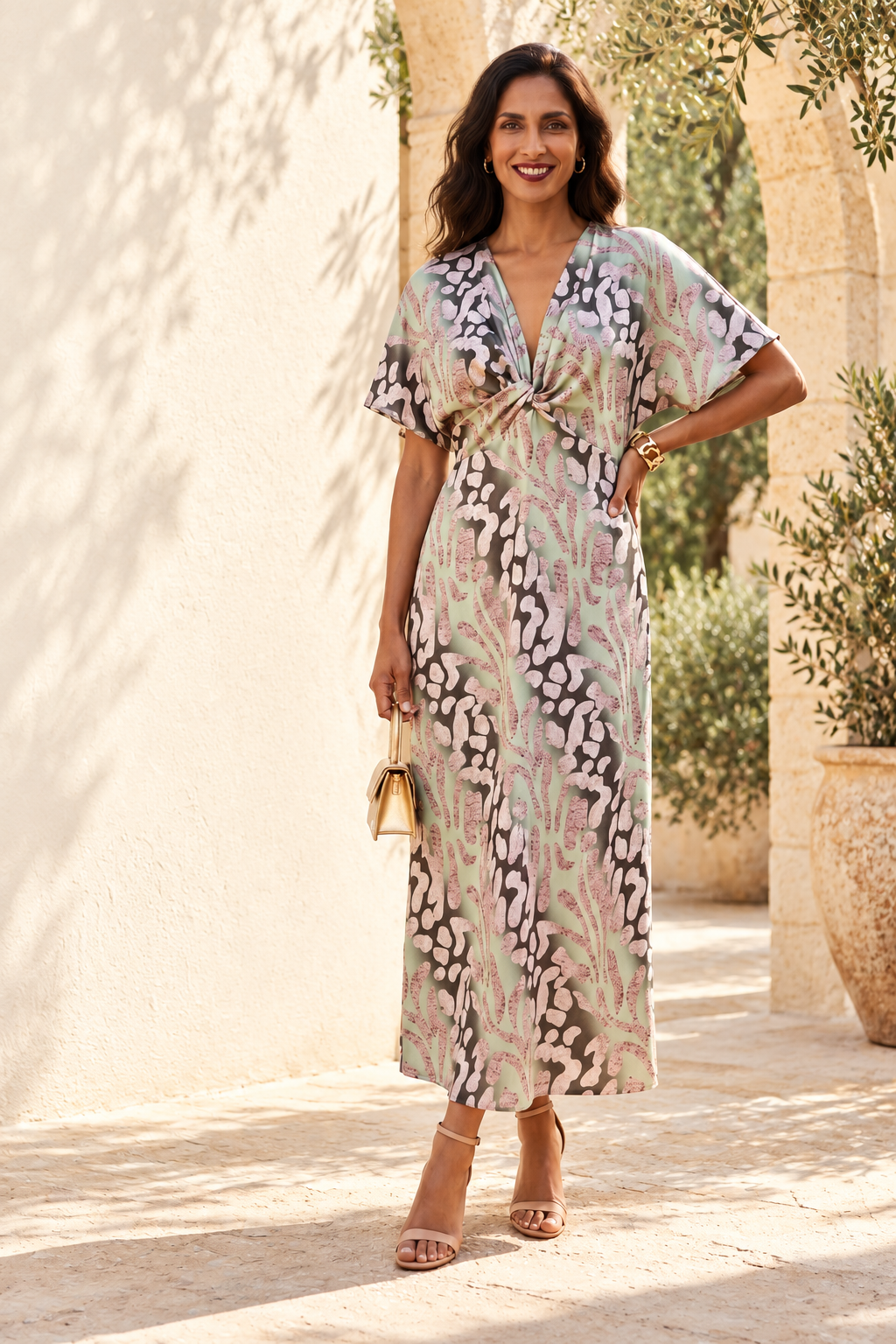 Arrayán | Vestido midi con lazo en la cintura · Fotografía editorial ALMA LIORA, imagen editada