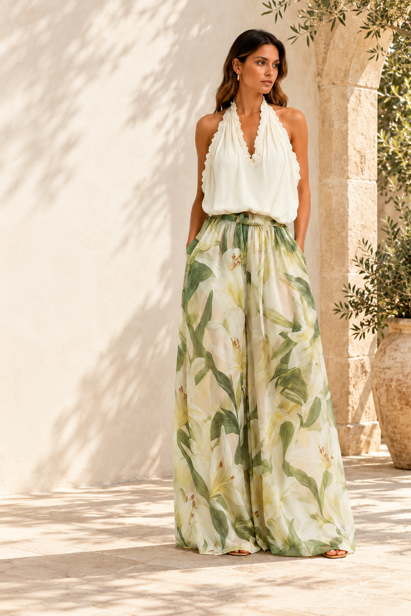 Alessandra | Conjunto de top con volantes y pantalón floral · Fotografía editorial ALMA LIORA, imagen editada